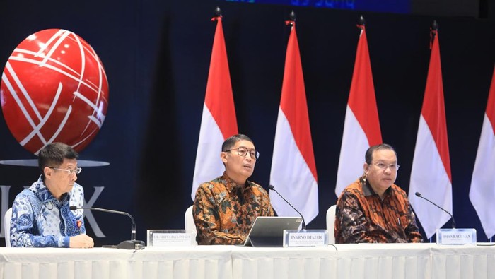 IHSG Rontok OJK Minta Investor Percaya Diri